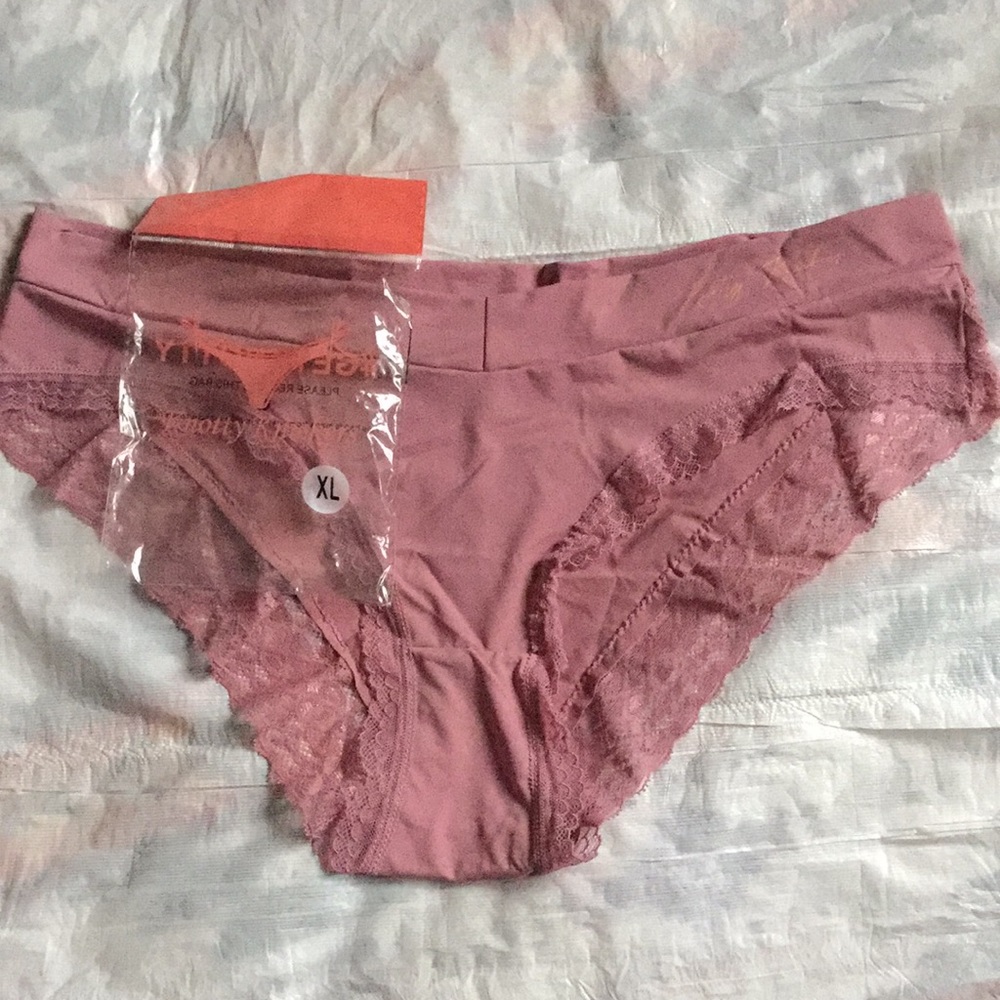 NEW! Knotty Knickers Silk lace undies Size XL